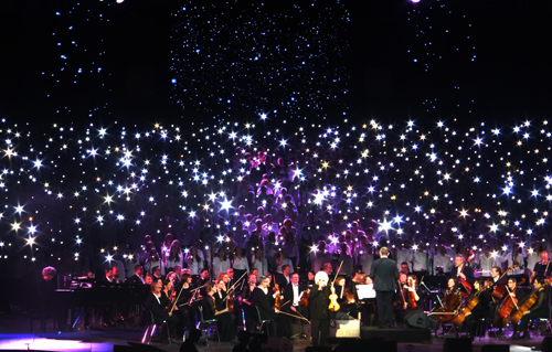 Catherine Lara et les 2000 choristes au Galaxie d'Amnéville les 25,26 et 27 octobre 2019